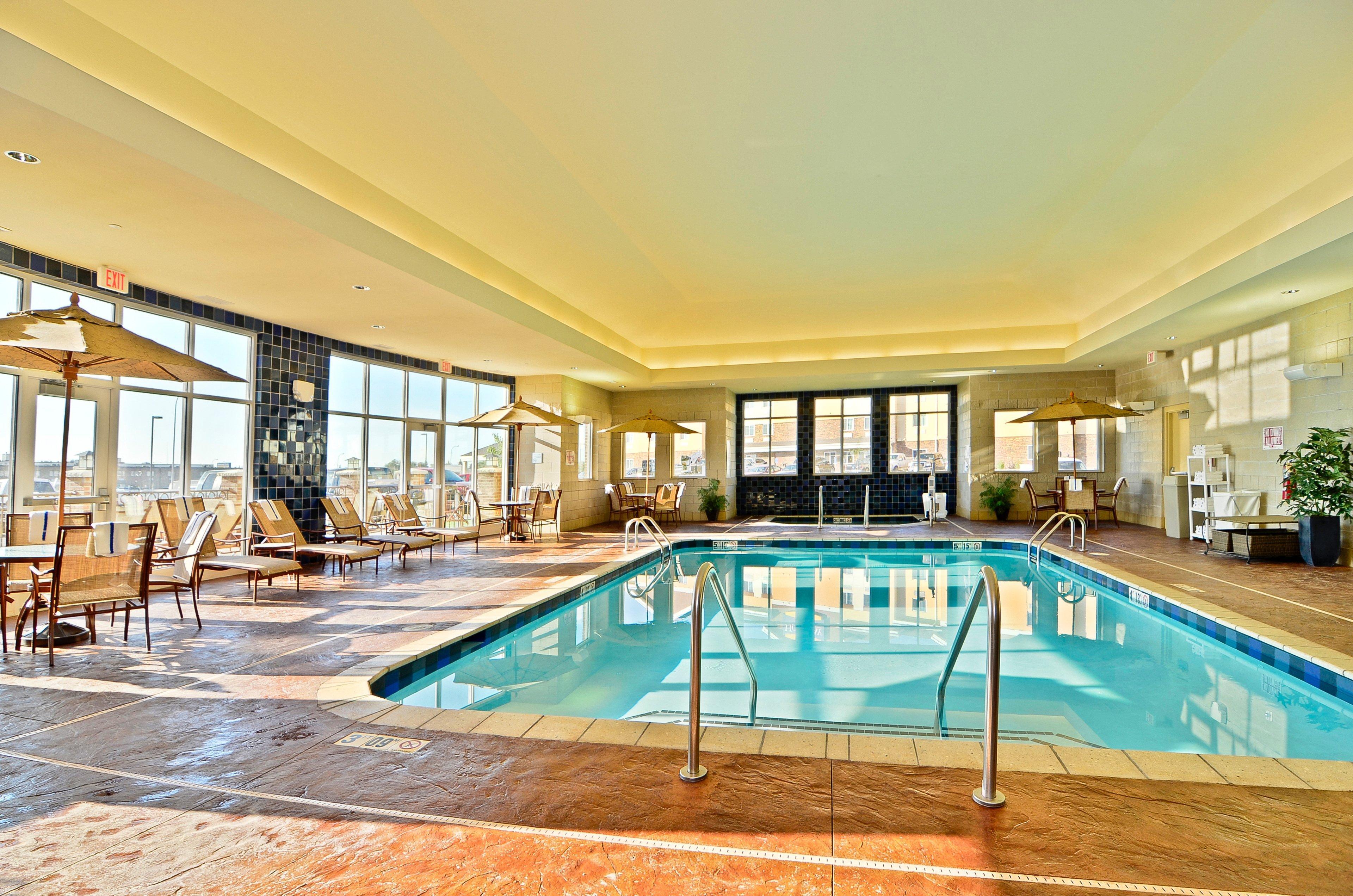 Holiday Inn Express & Suites - Williston By Ihg מראה חיצוני תמונה