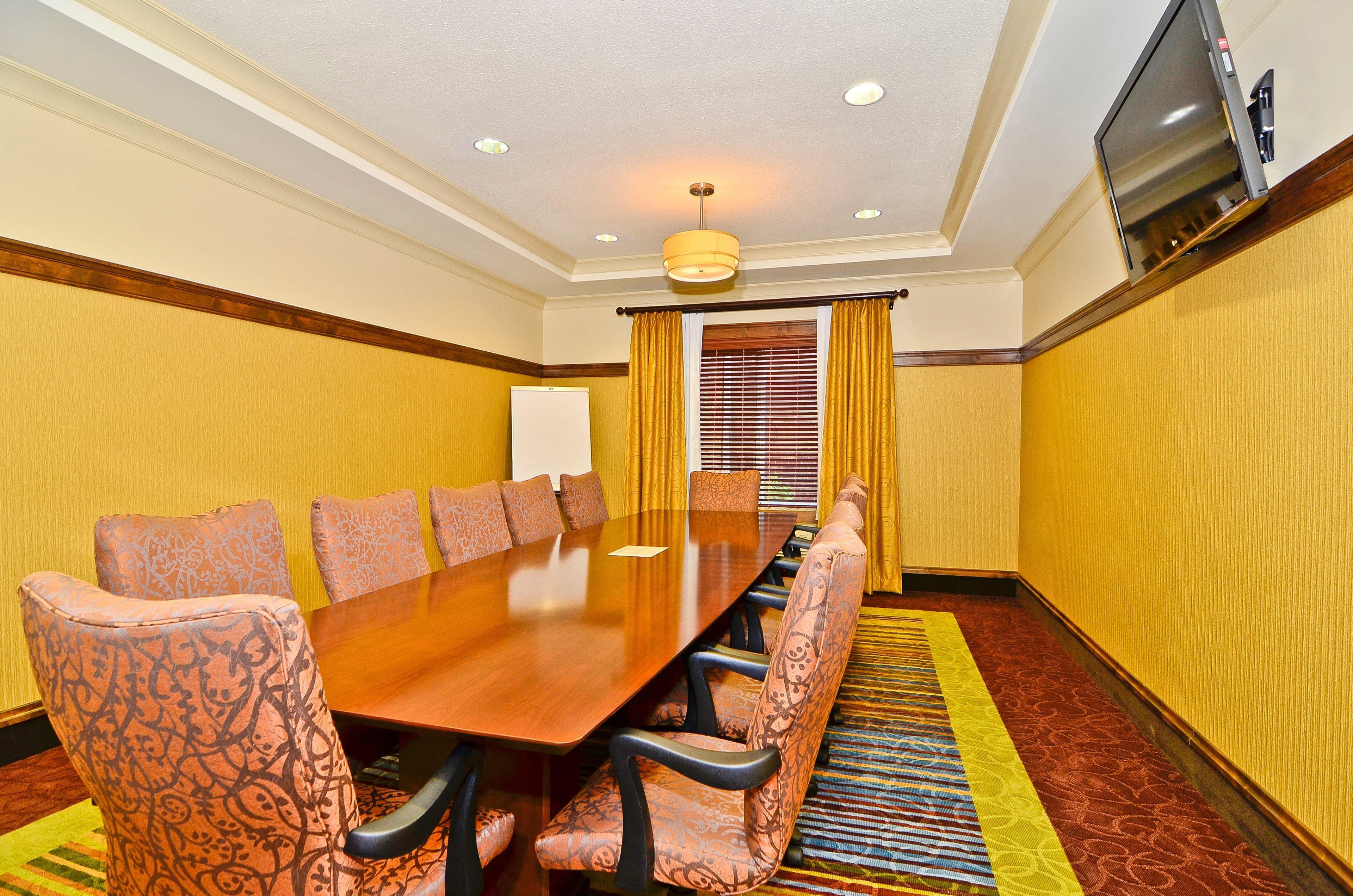 Holiday Inn Express & Suites - Williston By Ihg מראה חיצוני תמונה