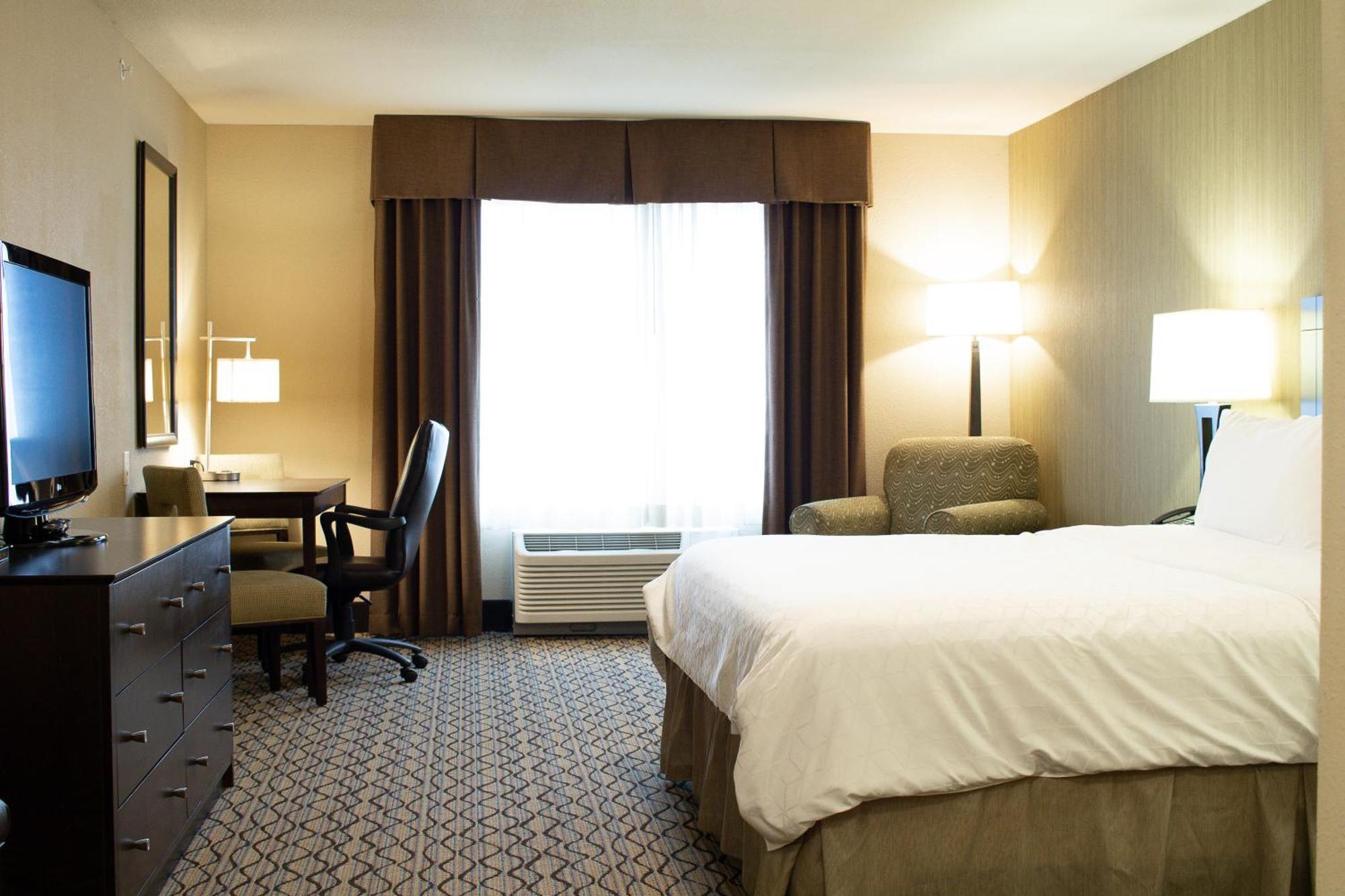 Holiday Inn Express & Suites - Williston By Ihg מראה חיצוני תמונה